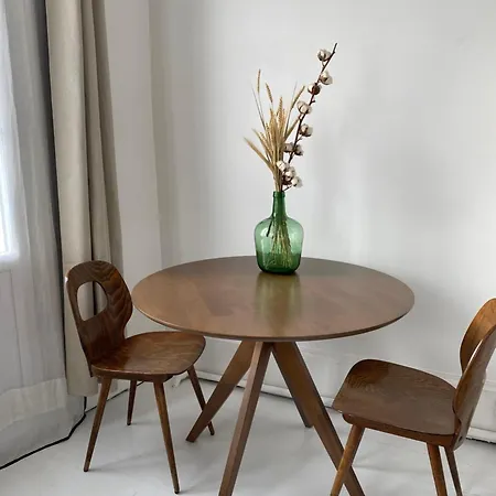 Cocon Coeur De Avec Balcon Apartamento